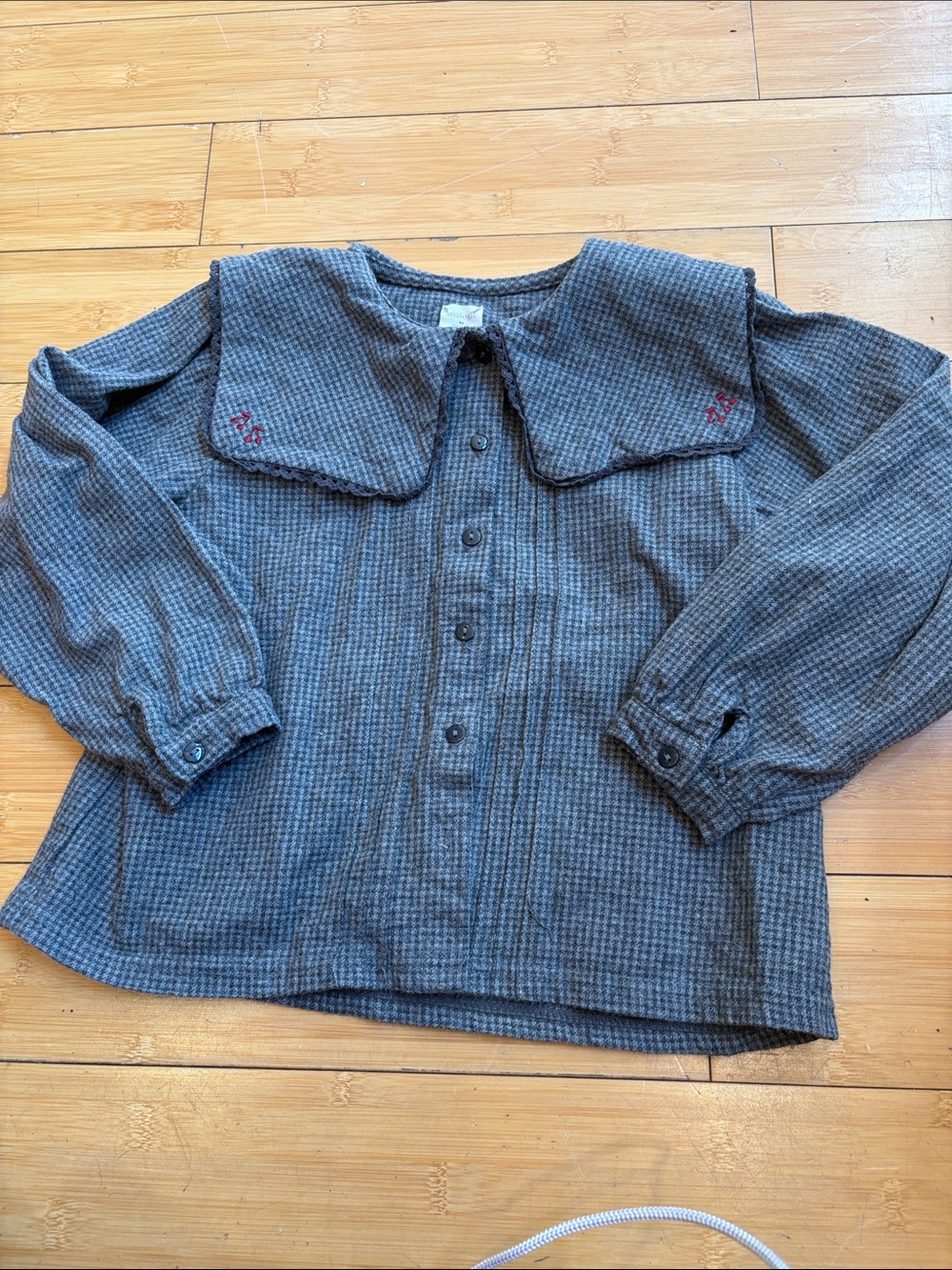 Analogie by lil legs grey check girls blouse size 6 cherry detail